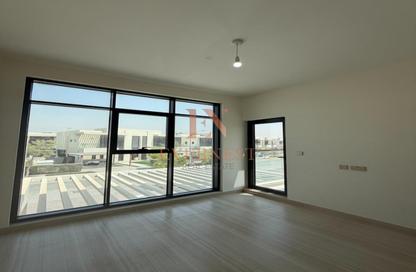Townhouse - 4 - 4 for sale in Park Residences 4 - Park Residences - Damac Hills - Dubai Townhouse - 4 - 4 for sale in Park Residences 4 - Park Residences - Damac Hills - Dubai