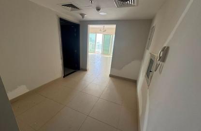 Apartment - 3 - 3 for rent in Al Majaz 1 - Al Majaz - Sharjah