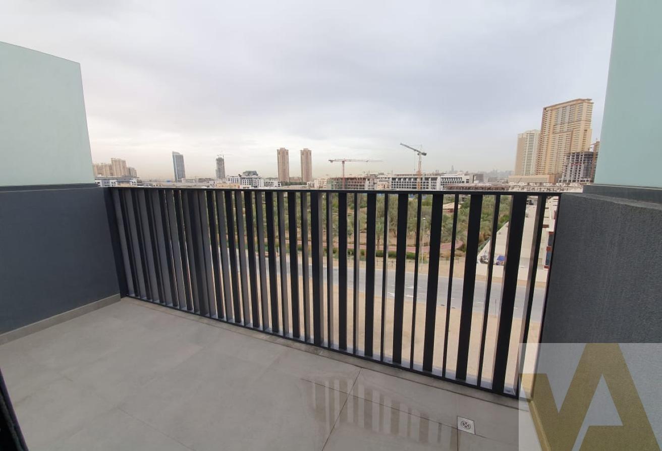 Modern Studio | Balcony | Best Layout photo 8