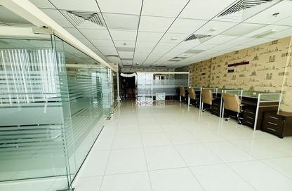 Office Space - Studio - 1 Bathroom for rent in The Regal Tower - Business Bay - Dubai