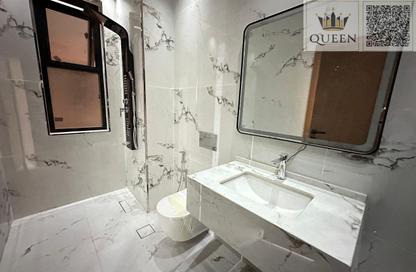 Villa - 4 - 5 for sale in Al Zaheya Gardens - Al Zahya - Ajman