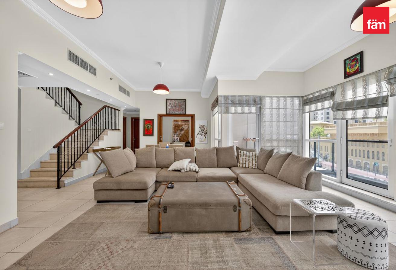 Duplex Villa | Chiller Free | Large Terrace photo 2