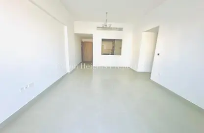 Apartment - 1 Bedroom - 2 Bathrooms for rent in L'Olivier Residence - International City Phase 2 - Al Warsan 4 - Al Warsan - Dubai