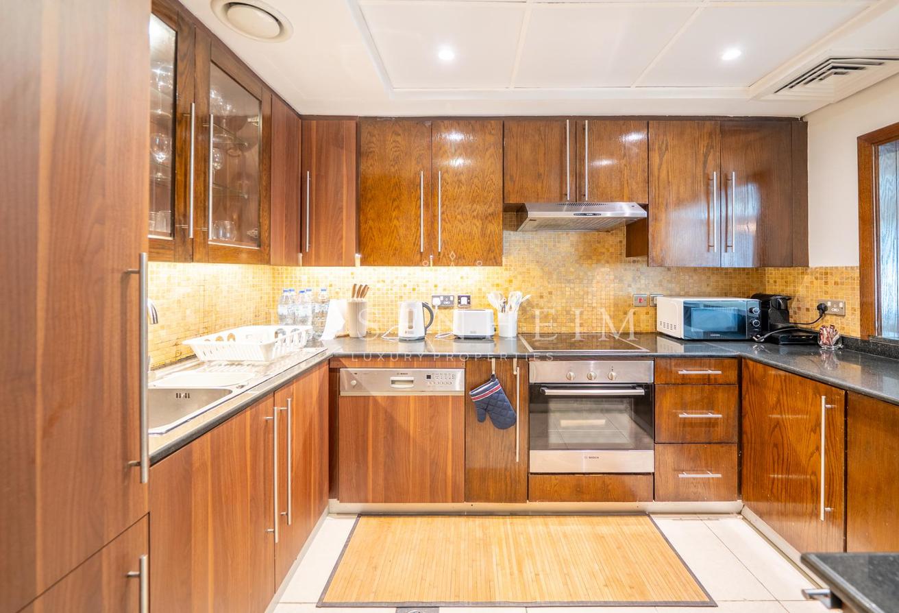 Modern Finishing | Large Layout | Fully Furnished photo 11
