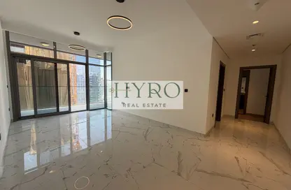 شقة - غرفة نوم - 2 حمامات للبيع في رويال ريجينسي - الخليج التجاري - دبي شقة - غرفة نوم - 2 حمامات للبيع في رويال ريجينسي - الخليج التجاري - دبي