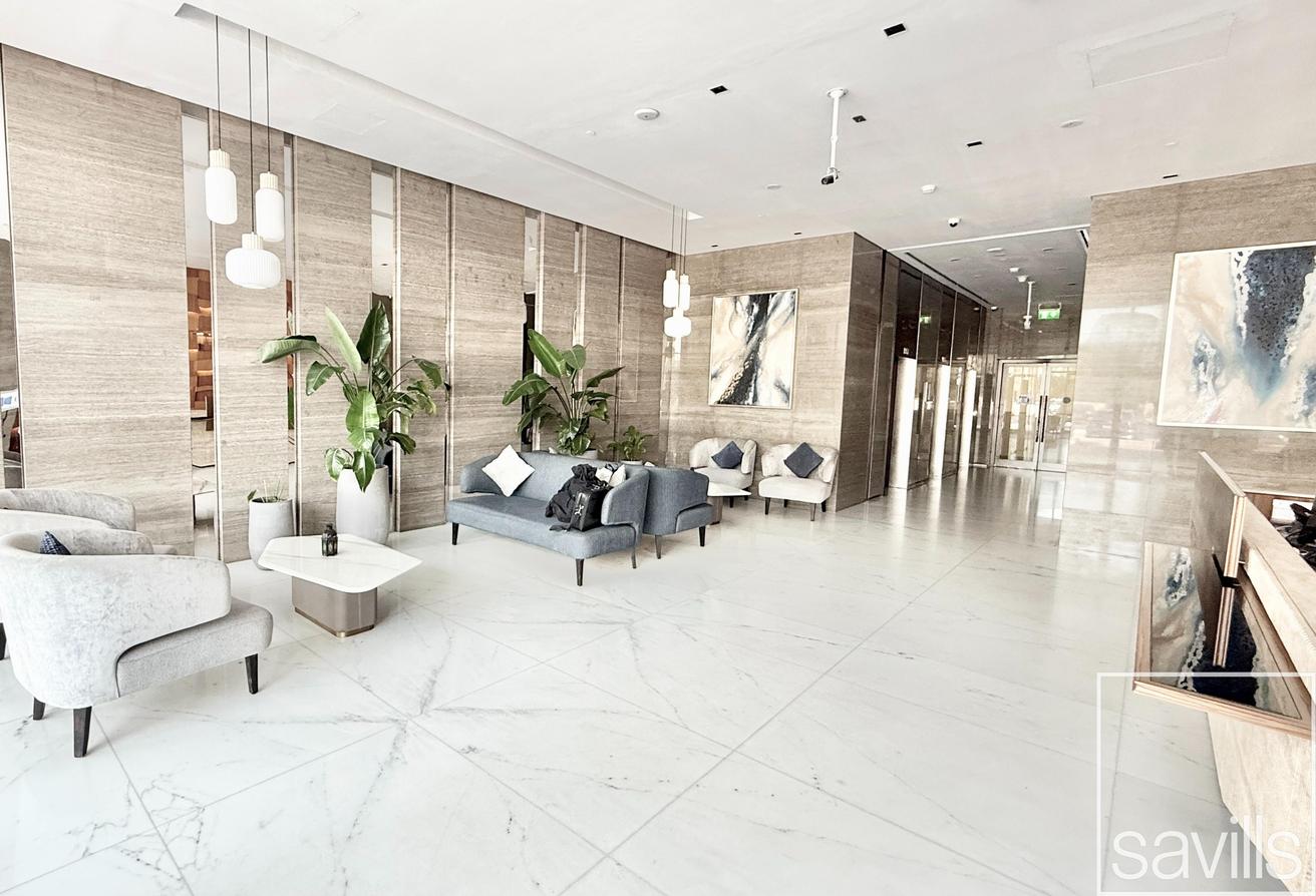 Penthouse | Upgraded | Unfurnished photo 22