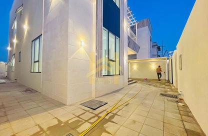 Villa - 5 Bedrooms - 7 Bathrooms for sale in Al Zaheya Gardens - Al Zahya - Ajman