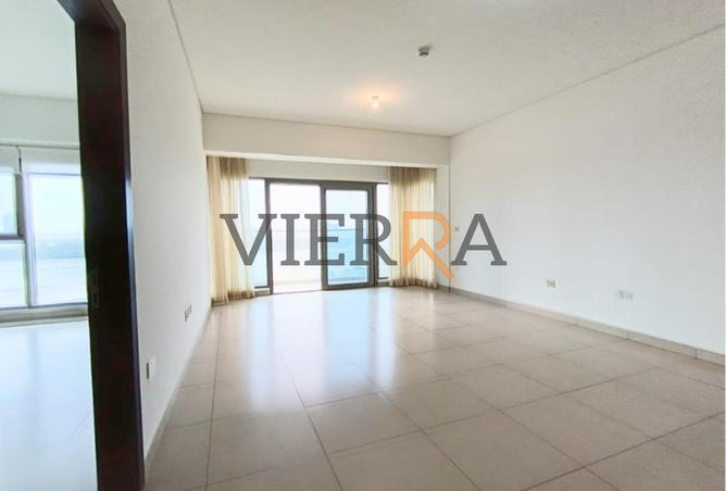 75012210 - Property Image 2