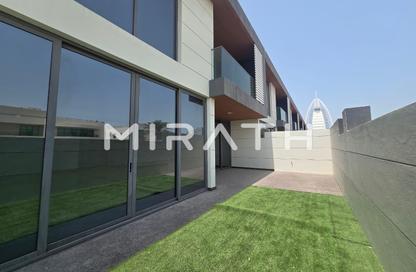 Villa - 4 - 5 for rent in Umm Suqeim 3 Villas - Umm Suqeim 3 - Umm Suqeim - Dubai