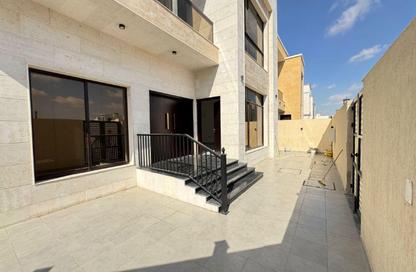 Villa - 5 Bedrooms - 7+ Bathrooms for sale in Al Yasmeen 1 - Al Yasmeen - Ajman