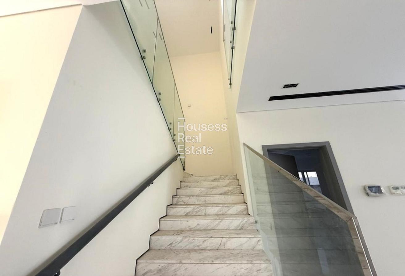 Brand New | | Private Pool | Vacant photo 10