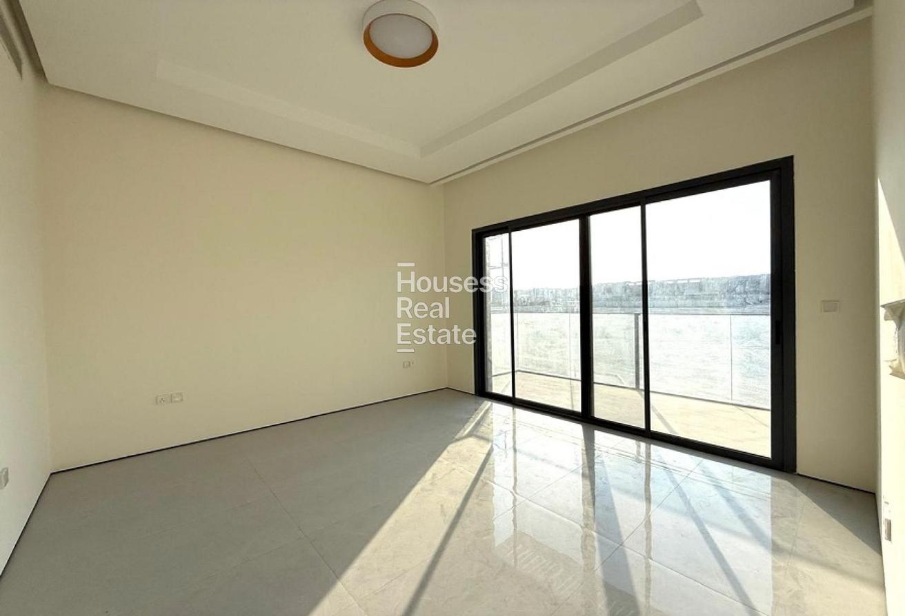 Brand New | | Private Pool | Vacant photo 14