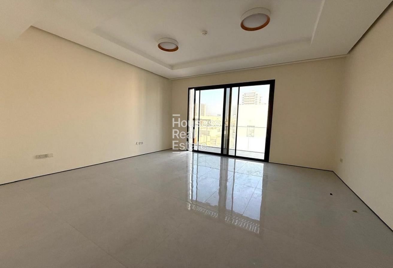Brand New | | Private Pool | Vacant photo 7