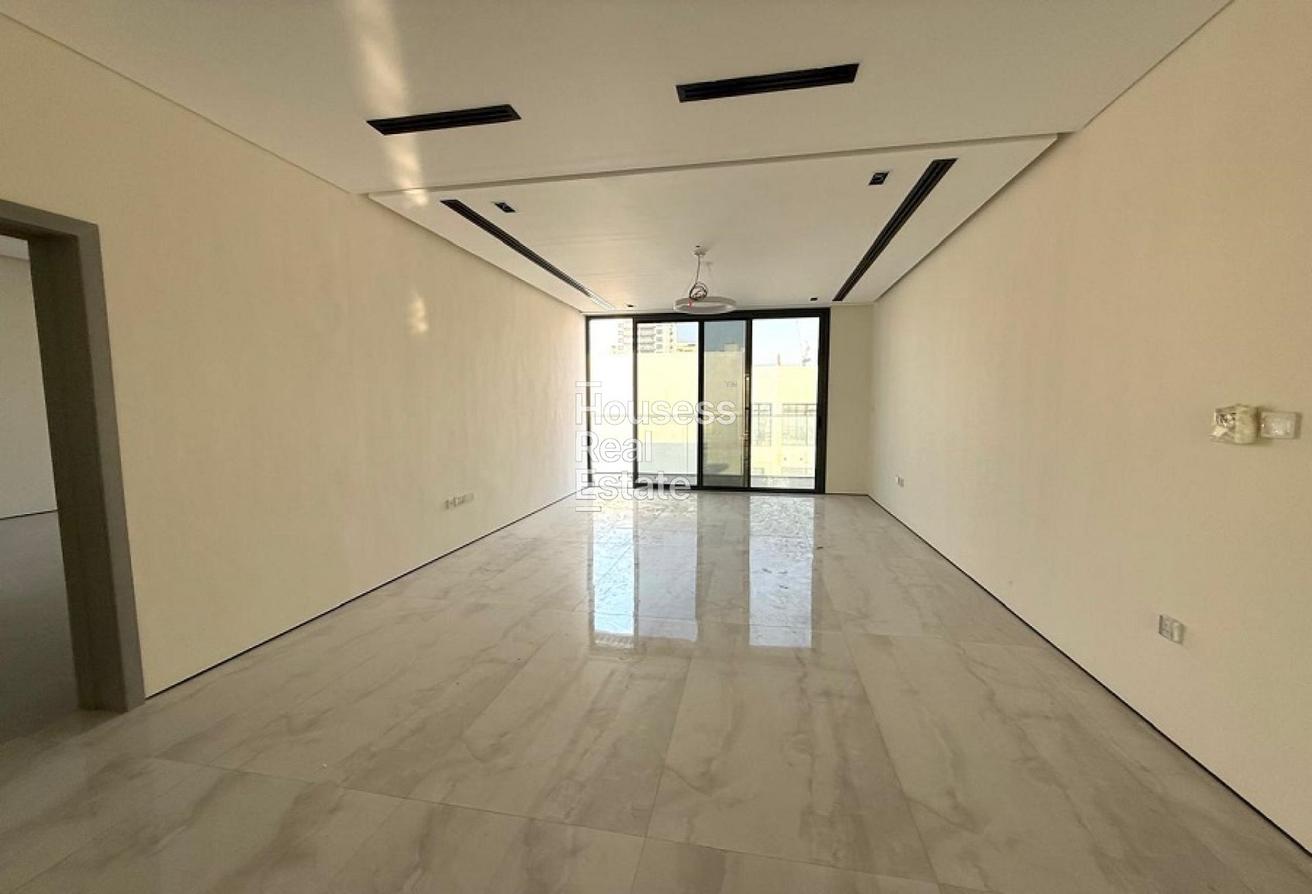 Brand New | | Private Pool | Vacant photo 12