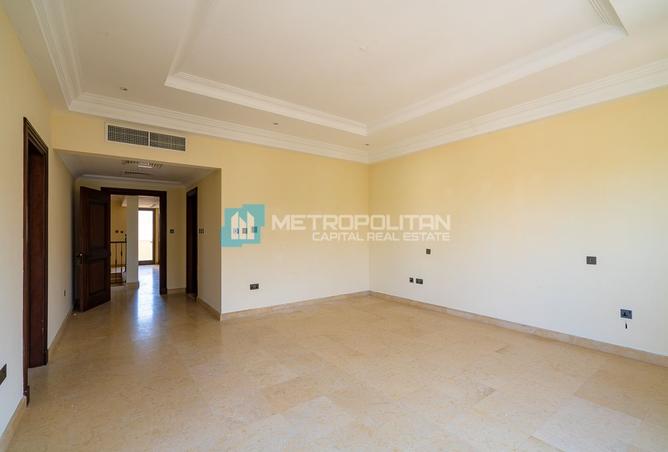 128813306 - Property Image 2