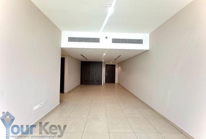 81112371 - Property Image 2