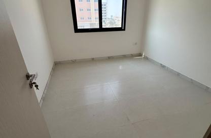 عمارة بالكامل - 7+ - 5 للايجار في الجرف 3 - الجرف - عجمان