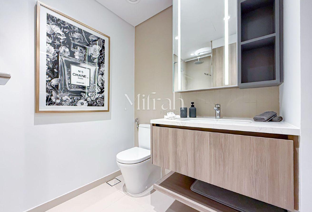 Elegant Furnished | Well Maintained | Vacant photo 20