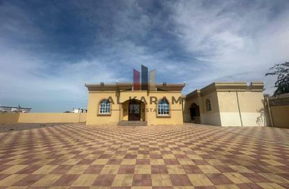 Villa - 3 Bedrooms - 5 Bathrooms for rent in Al Riffa - Ras Al Khaimah