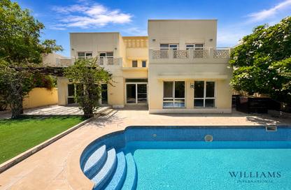 Villa - 4 - 4 for sale in Meadows 2 - Meadows - Dubai