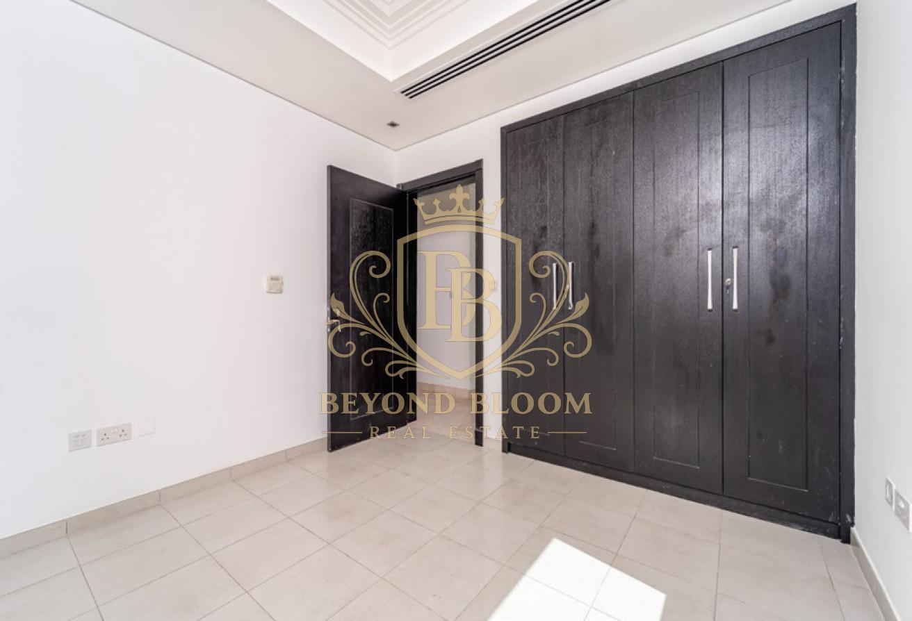 Custom-Built 5Bed Villa | Elevator | Drivers Room photo 6