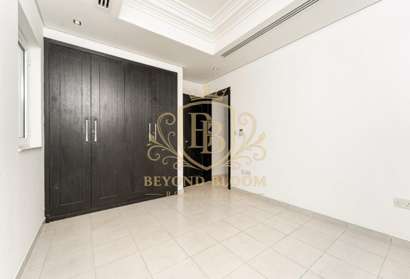 Custom-Built 5Bed Villa | Elevator | Drivers Room photo 8
