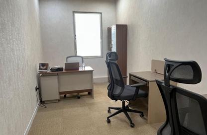 Business Centre - Studio - 4 Bathrooms for rent in Sheikh Rashid Tower - World Trade Center - Dubai