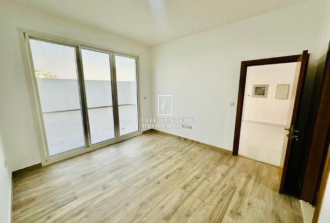 76576965 - Property Image 3