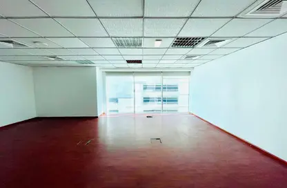 مكتب - استوديو للايجار في البرج المفرد - شارع الشيخ زايد - دبي