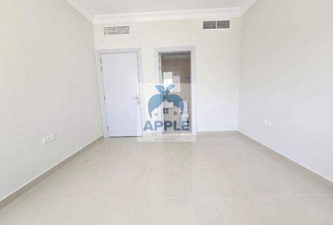 128831618 - Property Image 3