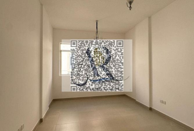 122005799 - Property Image 3