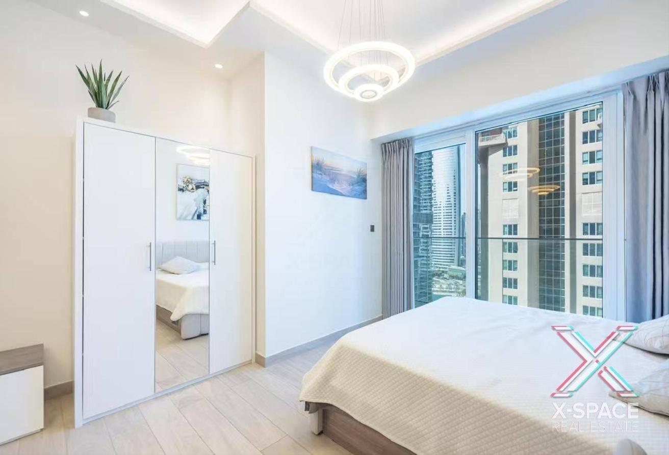 READY TO MOVE | FULLY FURNISHED | NEAR TO METRO photo 3
