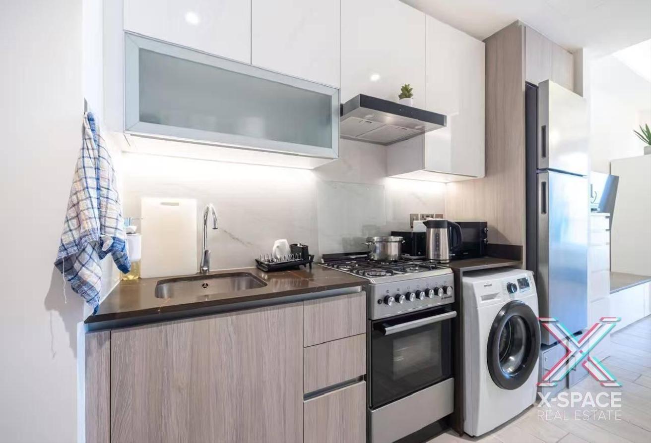 READY TO MOVE | FULLY FURNISHED | NEAR TO METRO photo 11