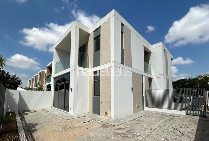 71904740 - Property Main Image