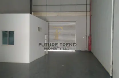 مستودع - استوديو - 1 حمام للايجار في الخوانيج 2 - الخوانيج - دبي