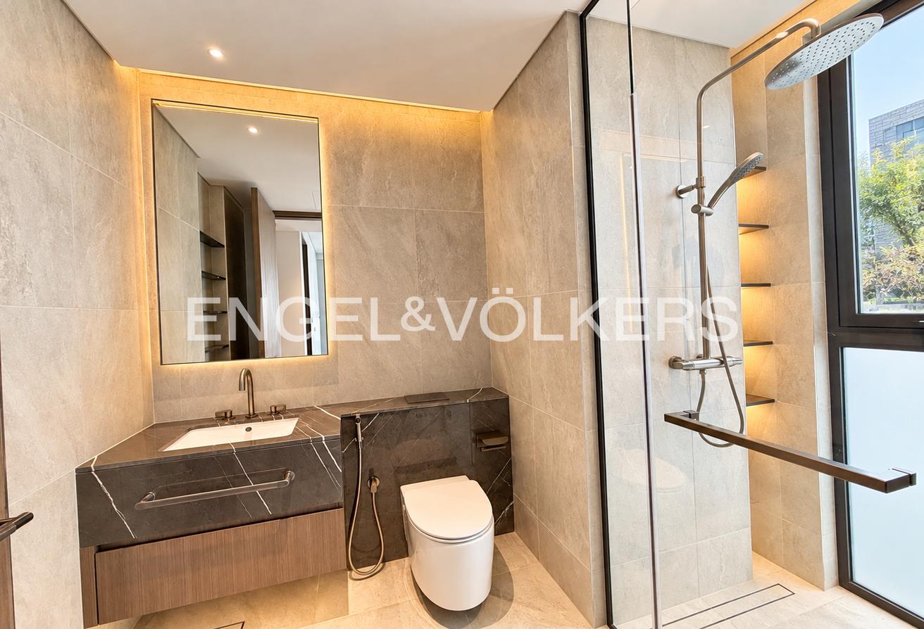 Resort Style | Private Elevator | Large Plot photo 18