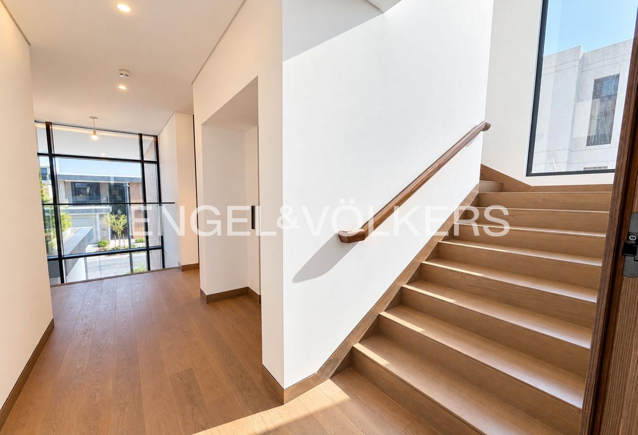 Resort Style | Private Elevator | Large Plot photo 10
