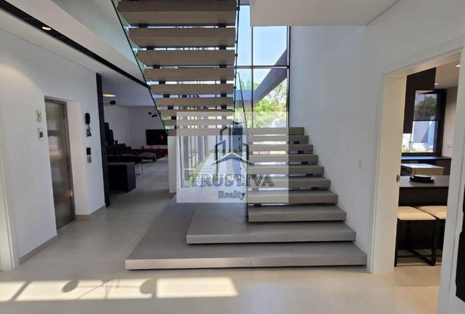 60162436 - Property Image 2