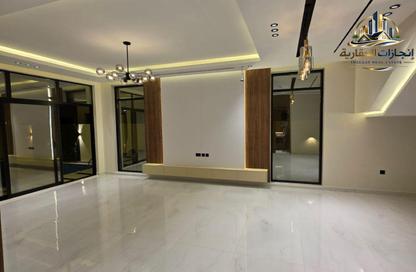 Villa - 5 Bedrooms - 6 Bathrooms for rent in Al Helio 1 - Al Helio - Ajman