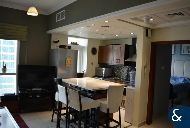 129777980 - Property Image 2