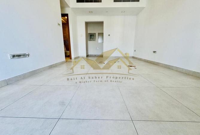 73112326 - Property Image 3