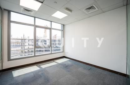 Office Space - Studio for rent in Grosvenor Business Tower - Barsha Heights (Tecom) - Dubai