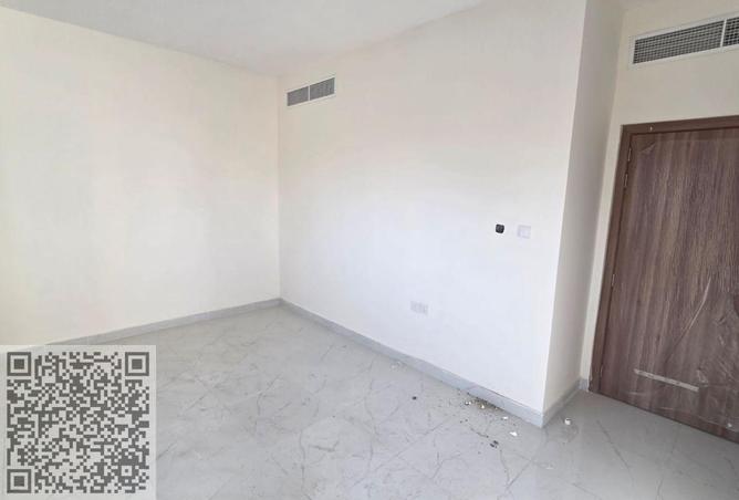 57381196 - Property Image 2
