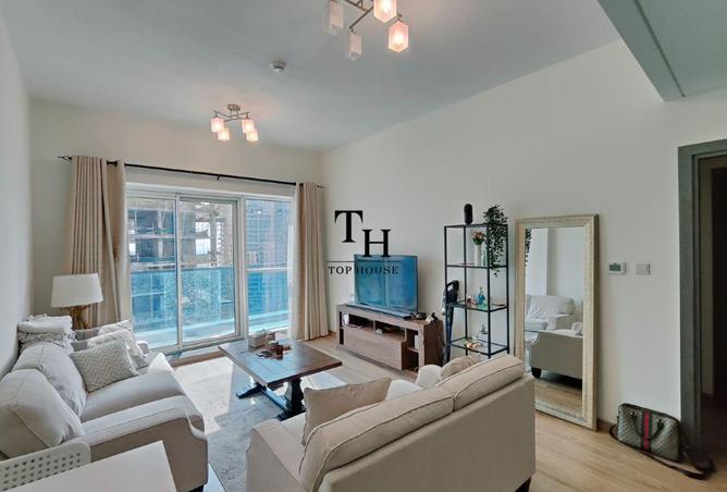 67825307 - Property Image 3