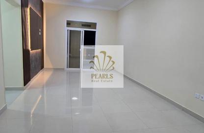 Apartment - 2 - 2 for rent in Al Jurf 3 - Al Jurf - Ajman