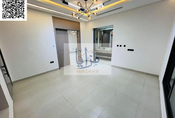 125629143 - Property Image 3