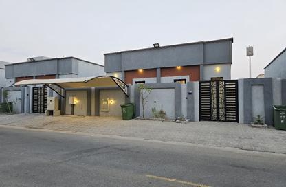 Villa - 3 - 4 for rent in Al Zaheya Gardens - Al Zahya - Ajman