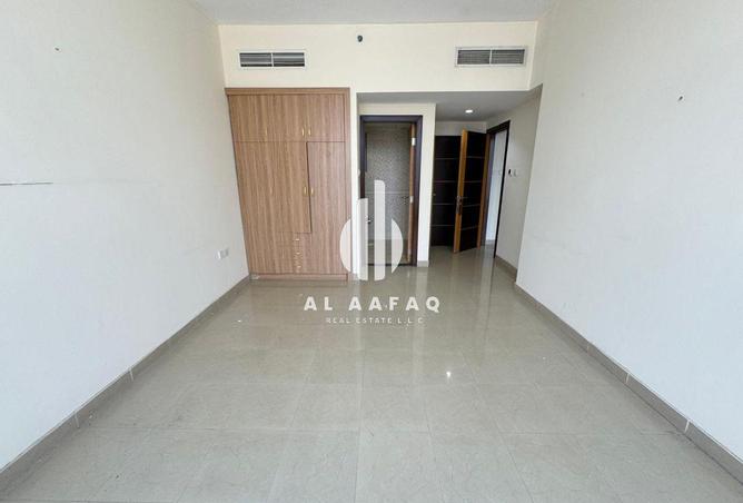 60126645 - صورة العقار 2