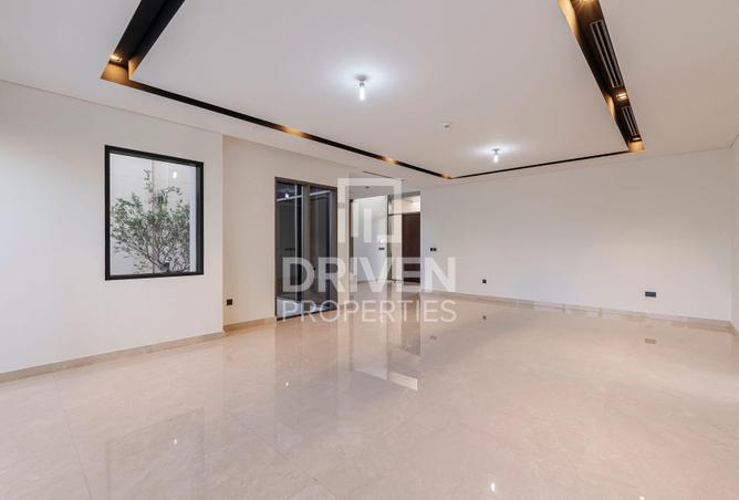 16119946 - Property Image 3