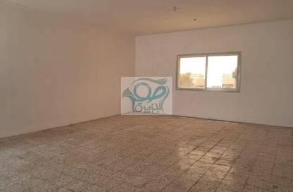 Office Space - 1 Bedroom - 1 Bathroom for rent in Mussafah - Abu Dhabi